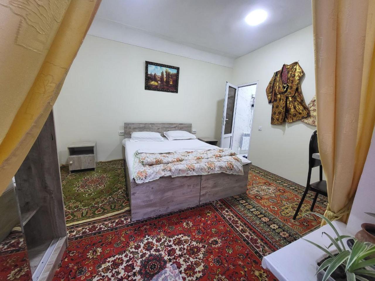 Bobo Haydar Guest House Bukhara Esterno foto